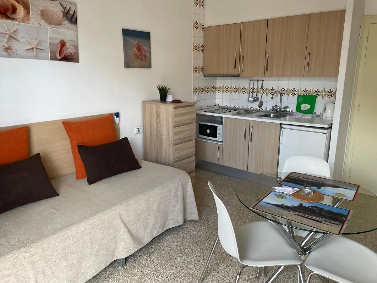 Apartamentos El Sol Tossa de Mar Aparthotel